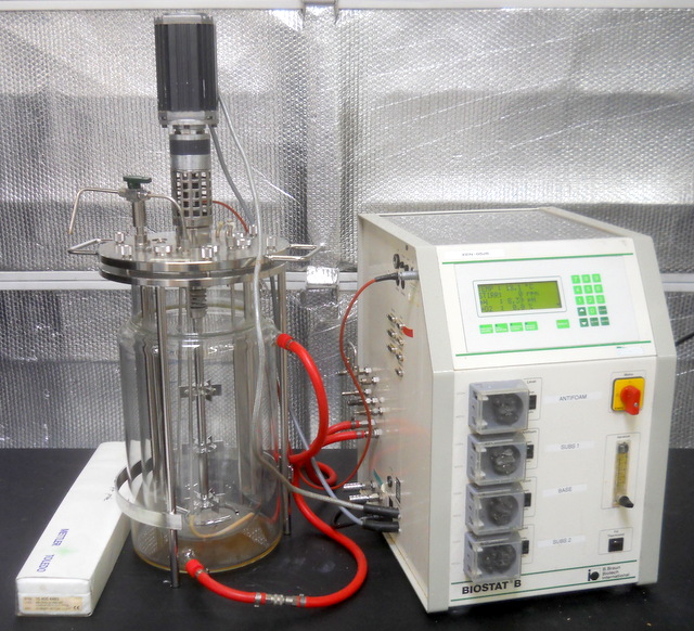 Biostat B 10-Liter Fermentor / Bioreactor System